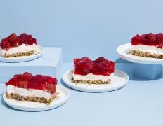 Strawberry Pretzel Crunch Delight Recipe