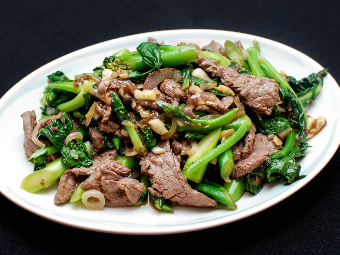 Succulent Gai Lan: A Flavorful Chinese Broccoli Recipe