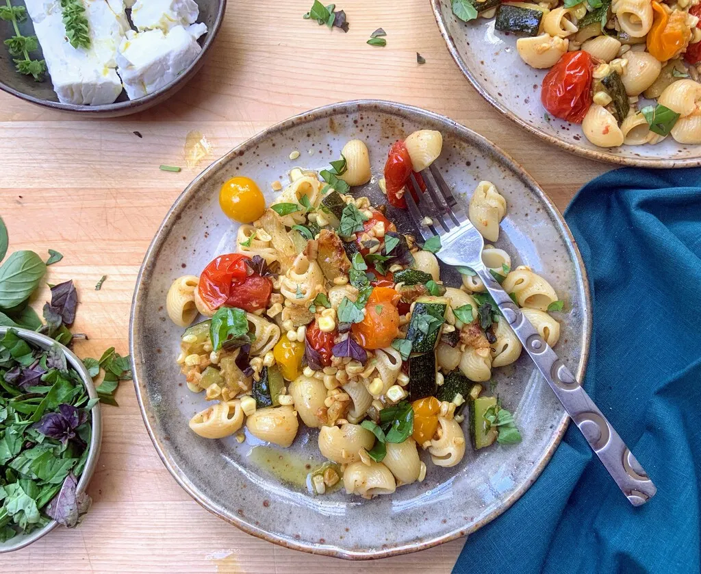 Summer Fresh Corn and Zucchini Pasta Salad Recipe