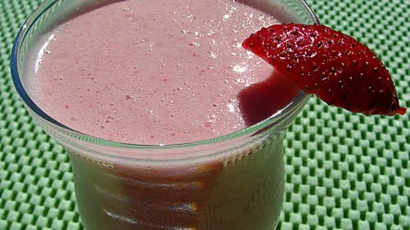 Tropical Strawberry-Pineapple Breakfast Delight Recipe