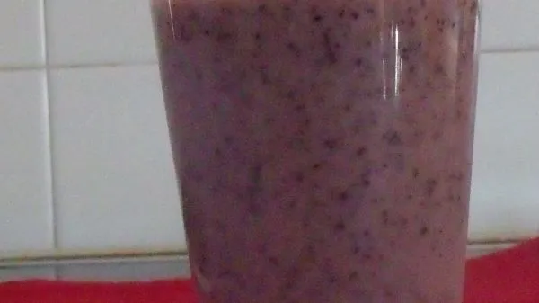 Ultimate Antioxidant-Rich Blue-Green Power Smoothie