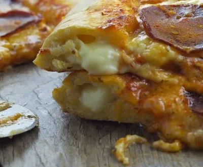 Ultimate Cheesy Stuffed Crust Pepperoni Pizza Recipe