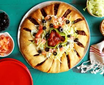 Ultimate Cheesy Taco Crescent Ring Recipe