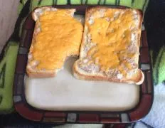 Ultimate Cheesy Tuna Melt Sandwich Recipe