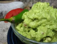 Ultimate Chunky Guacamole Recipe For Avocado Lovers