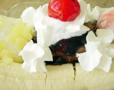 Ultimate Classic Banana Split Dessert Recipe