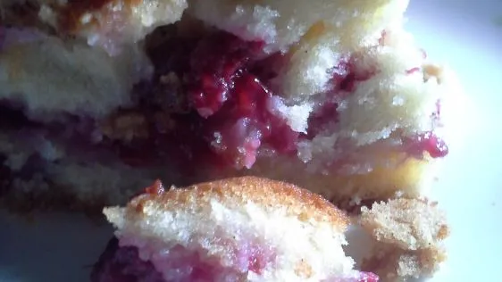 Ultimate Mixed Berry Streusel Coffee Cake Recipe