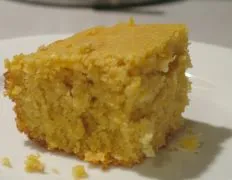 Ultimate Moist and Fluffy Cornbread Recipe