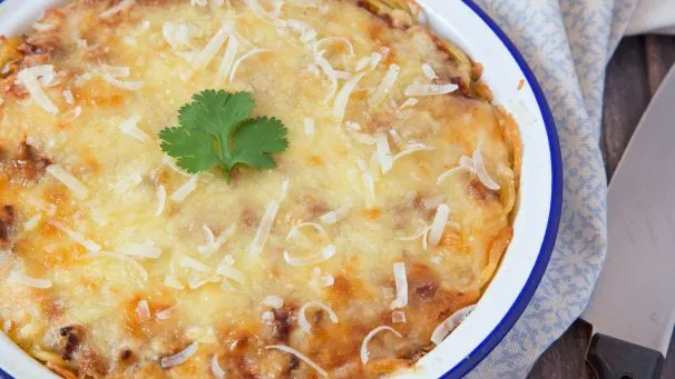 Ultimate Spaghetti Pizza Pie Casserole: A Family Favorite Recipe