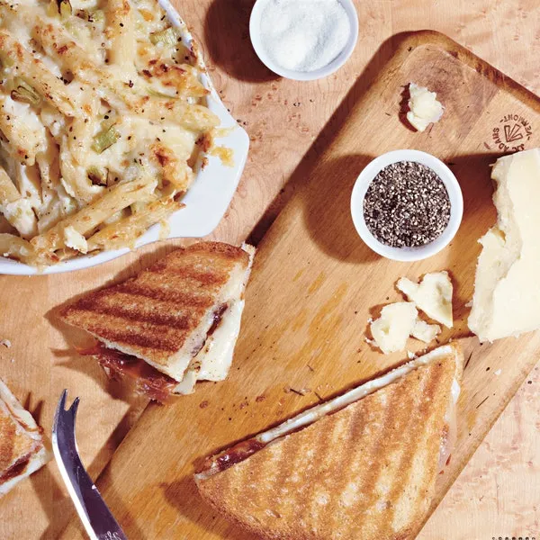 Ultimate Spanish-Inspired Grilled Cheese Sandwich Recipe