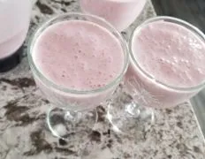 Ultimate Strawberry Smoothie Delight: A Must-Try Recipe