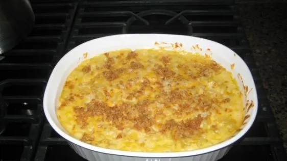 Ultimate Three-Cheese Mac and Cheese Delight