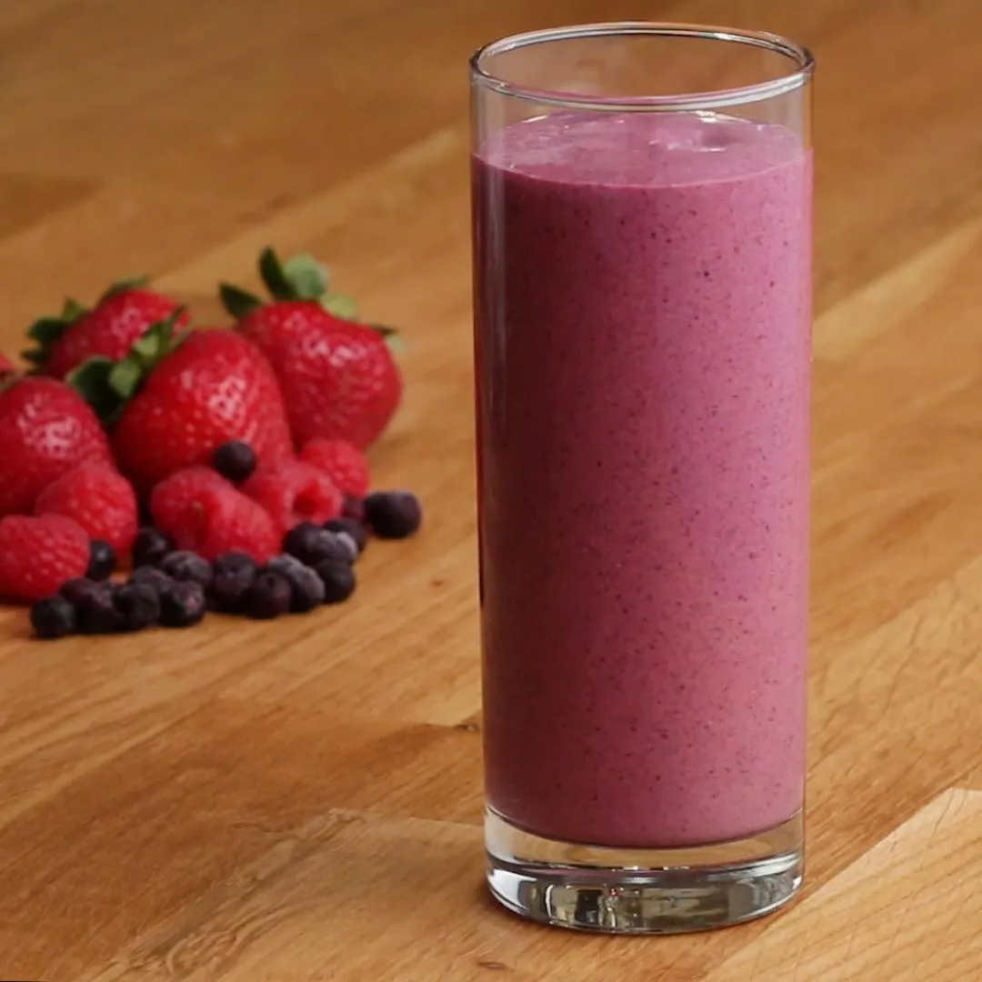 Ultimate Triple Berry Blast Smoothie Recipe