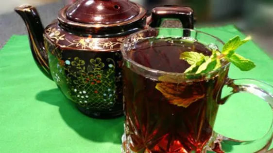 Weight Watchers Approved: Refreshing Mint Darjeeling Tea Recipe