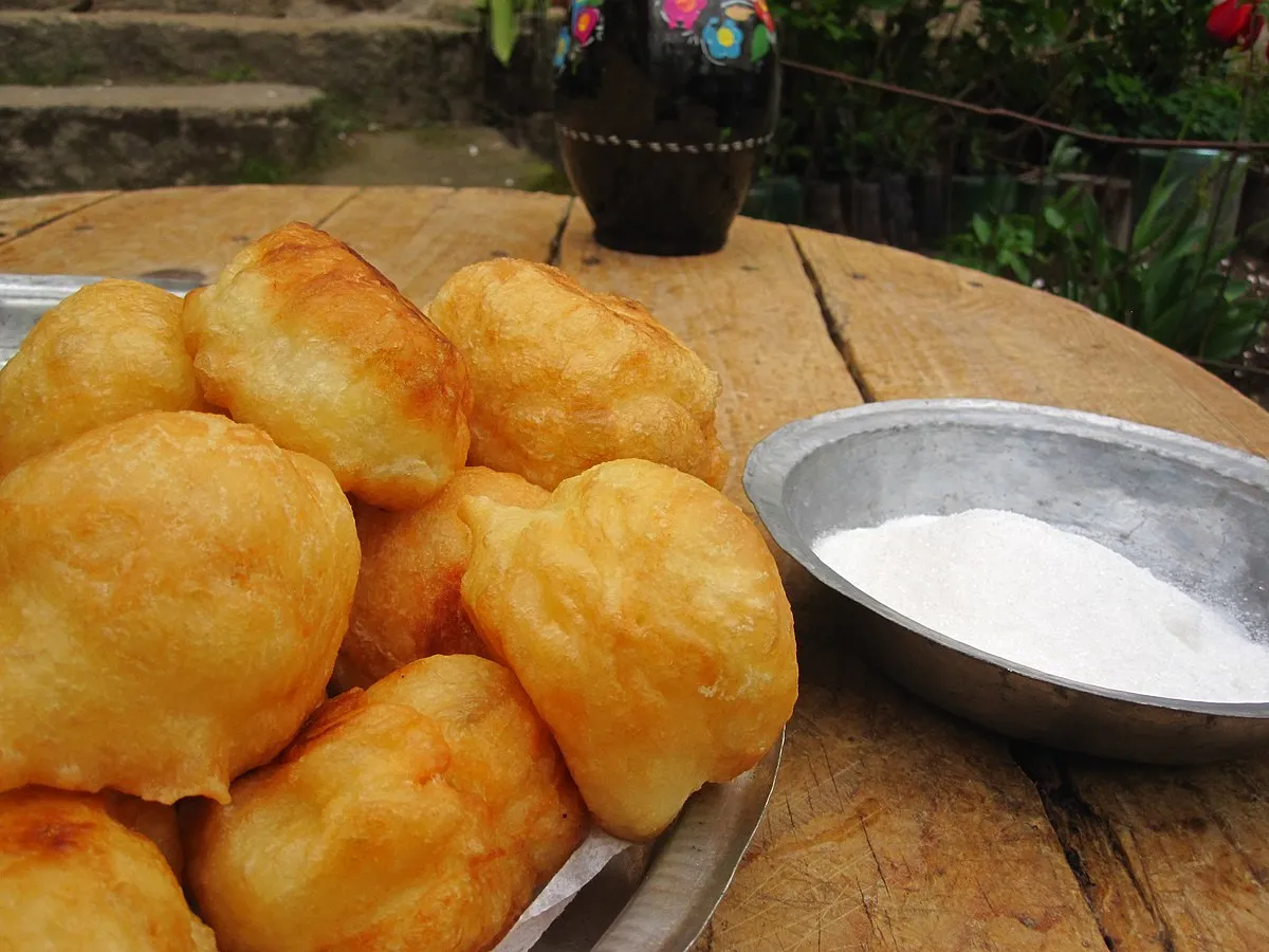 Yemenite Zalabiya: A Traditional Chanukah Delight