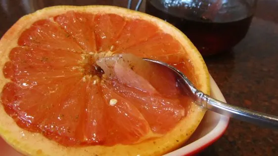 Zesty Citrus Delight: Spiced Grapefruit Recipe