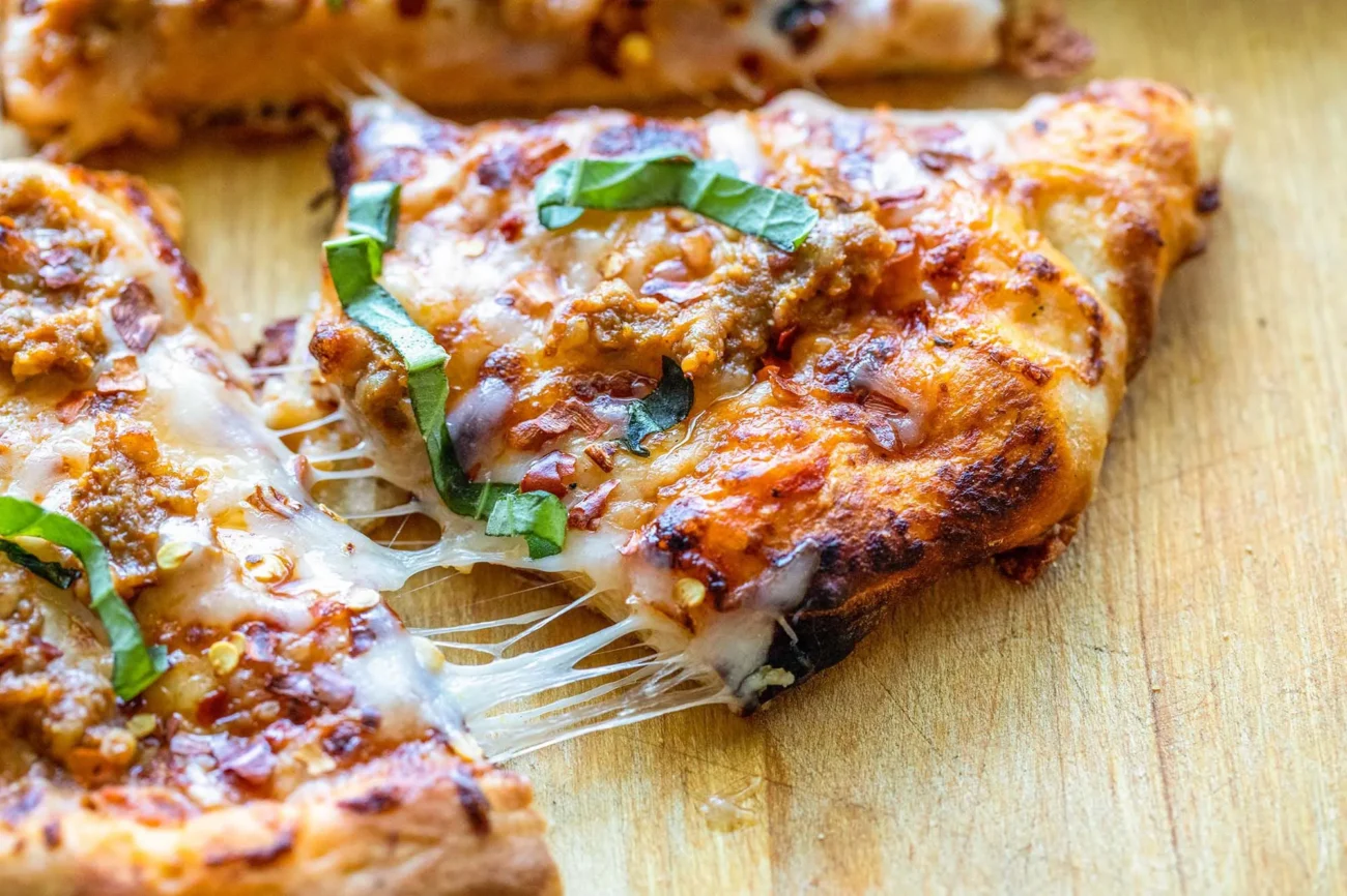 Zesty Italian Sausage Pizza Recipe