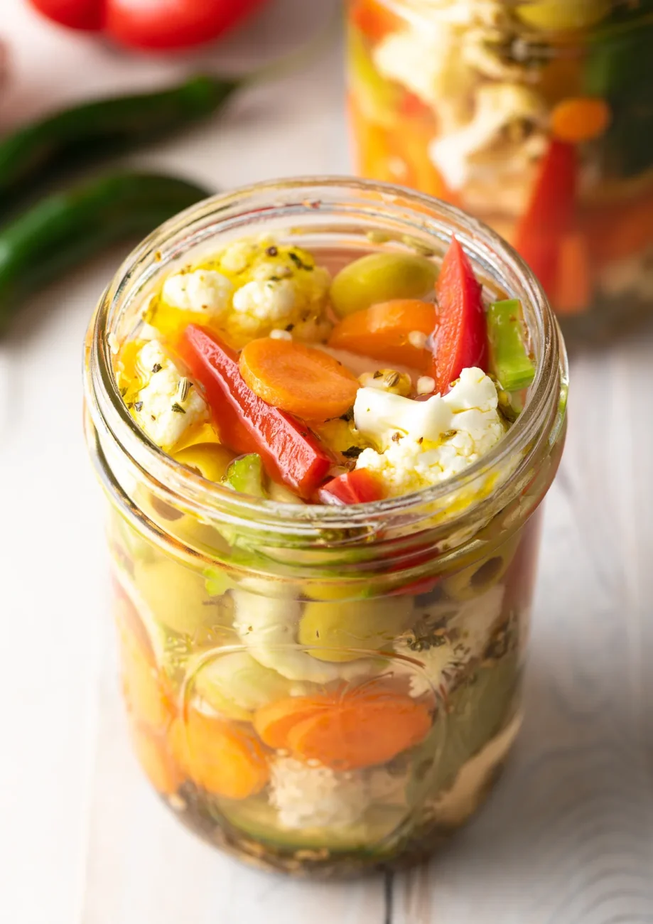 Zesty Quick-Pickled Vegetables Medley Recipe