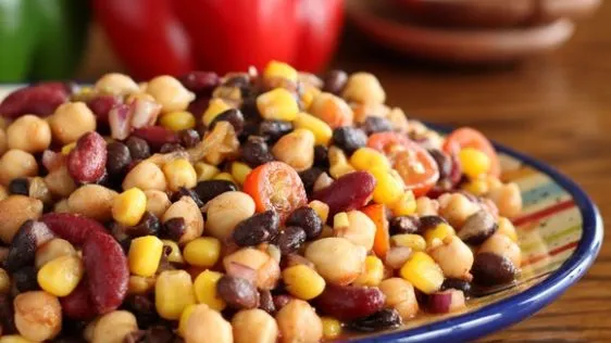 Zesty Southwest Bean Salad Recipe: A Flavorful Fiesta in Your Mouth