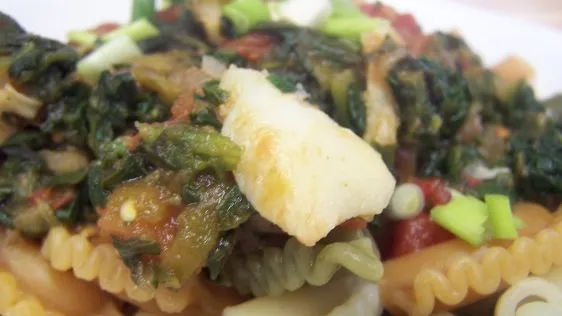 Zesty Tomato and Spinach Cod: A Flavorful Seafood Delight