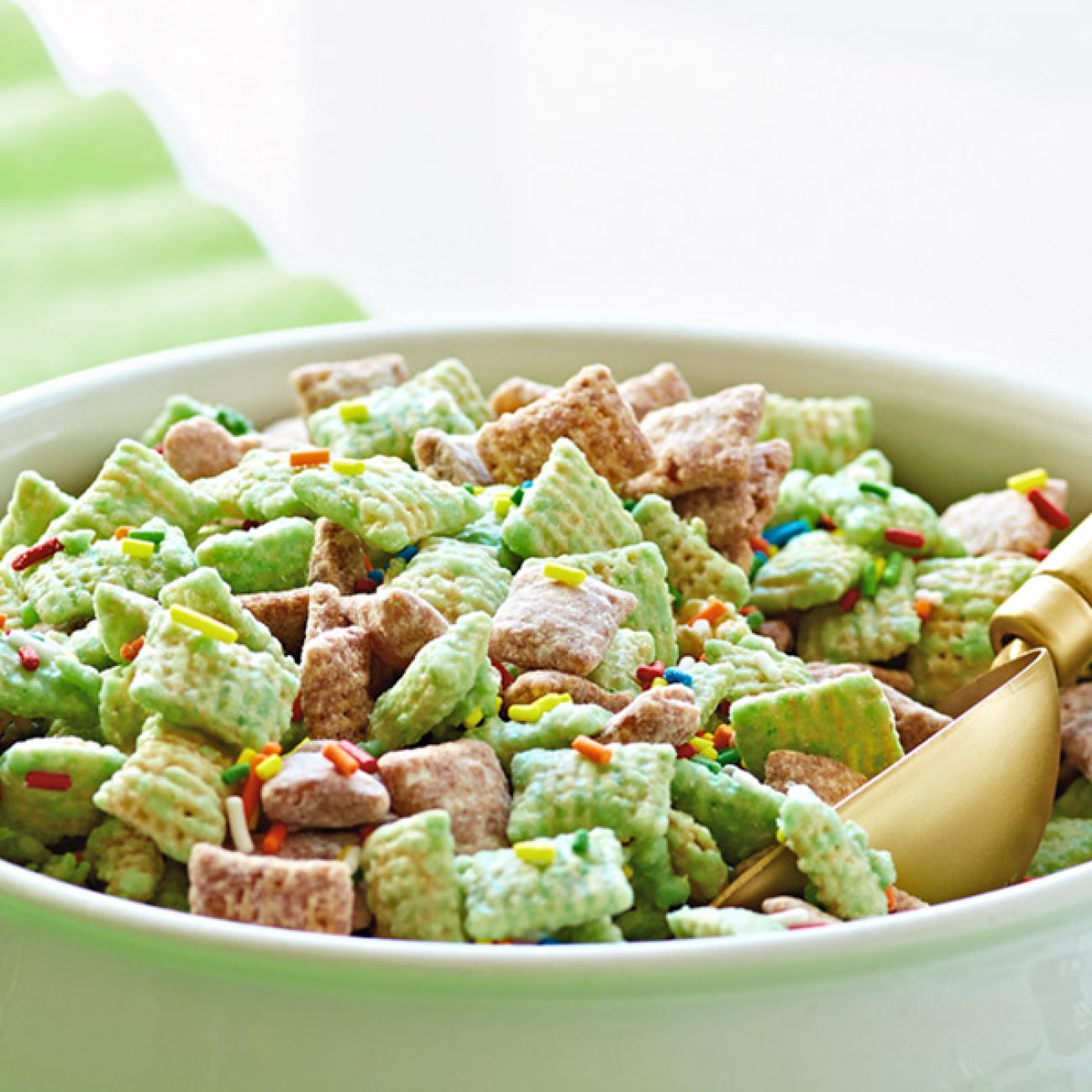 Addictive Retreat-Inspired Colorful Snack Mix Recipe