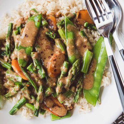 Almond Chicken With Asparagus