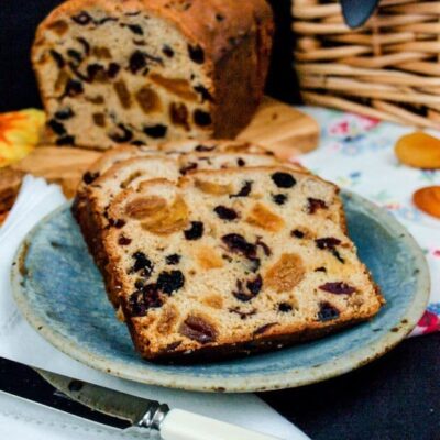 Apricot Walnut Tea Bread