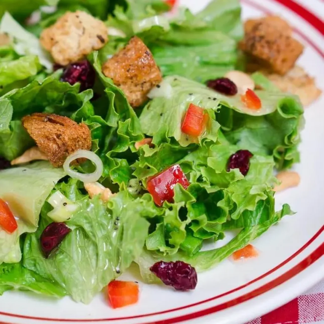 Aunt Marilyns Poppy Seed Salad