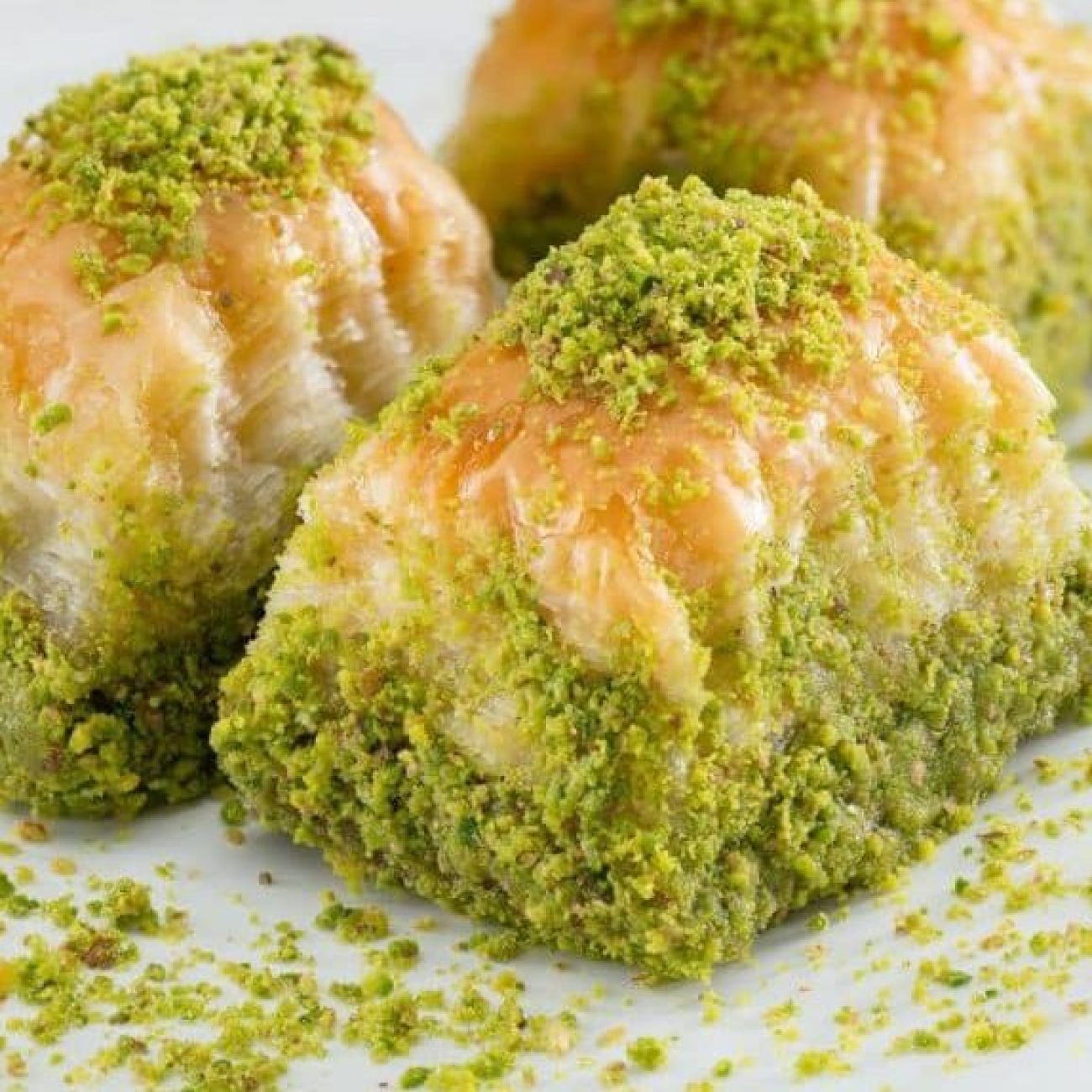 Authentic Algerian Baklava Recipe: A Sweet Delight