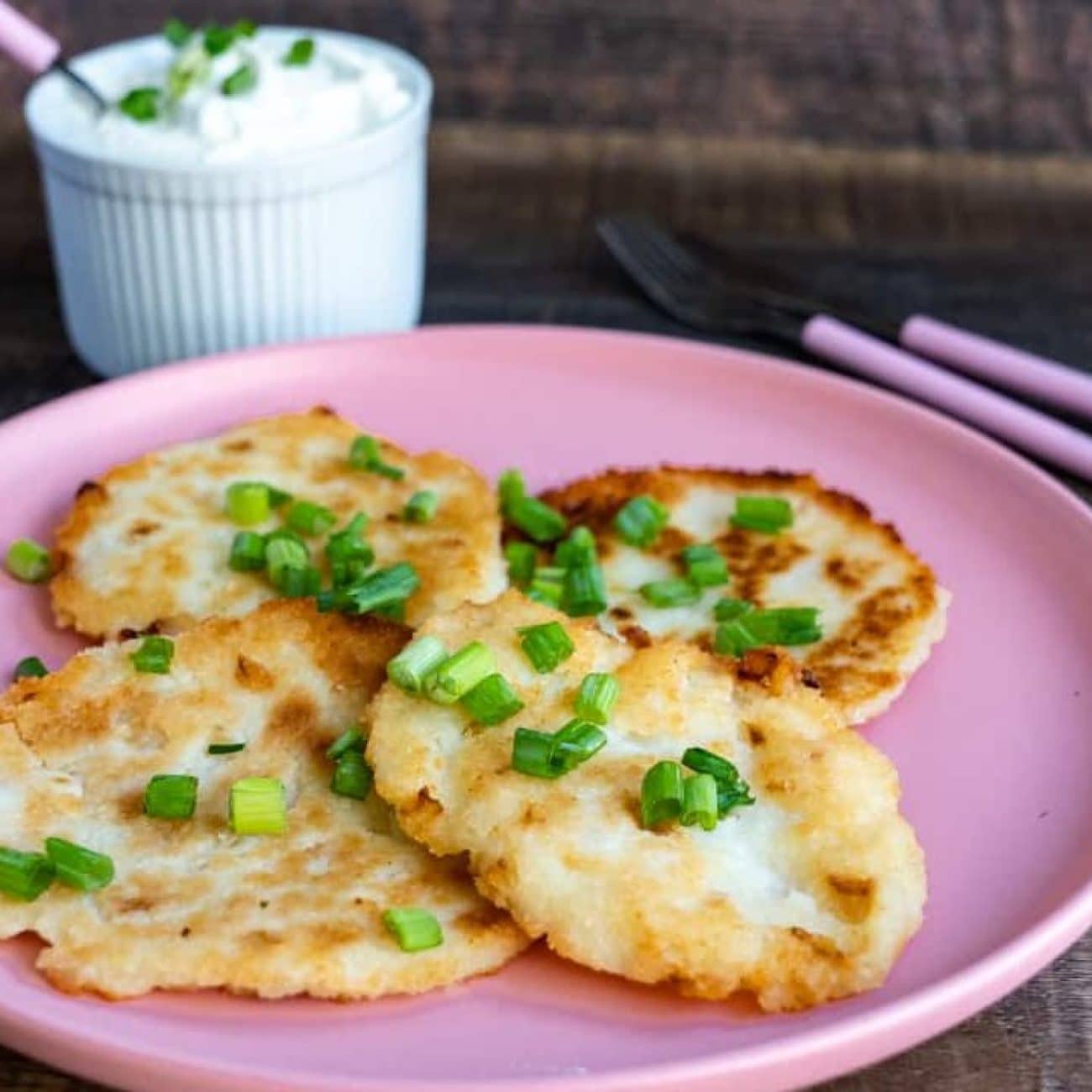 Authentic Czech Garlic Potato Pancakes Recipe