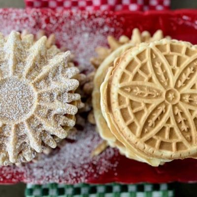 Authentic Italian Pizzelle Cookies: A Classic Recipe