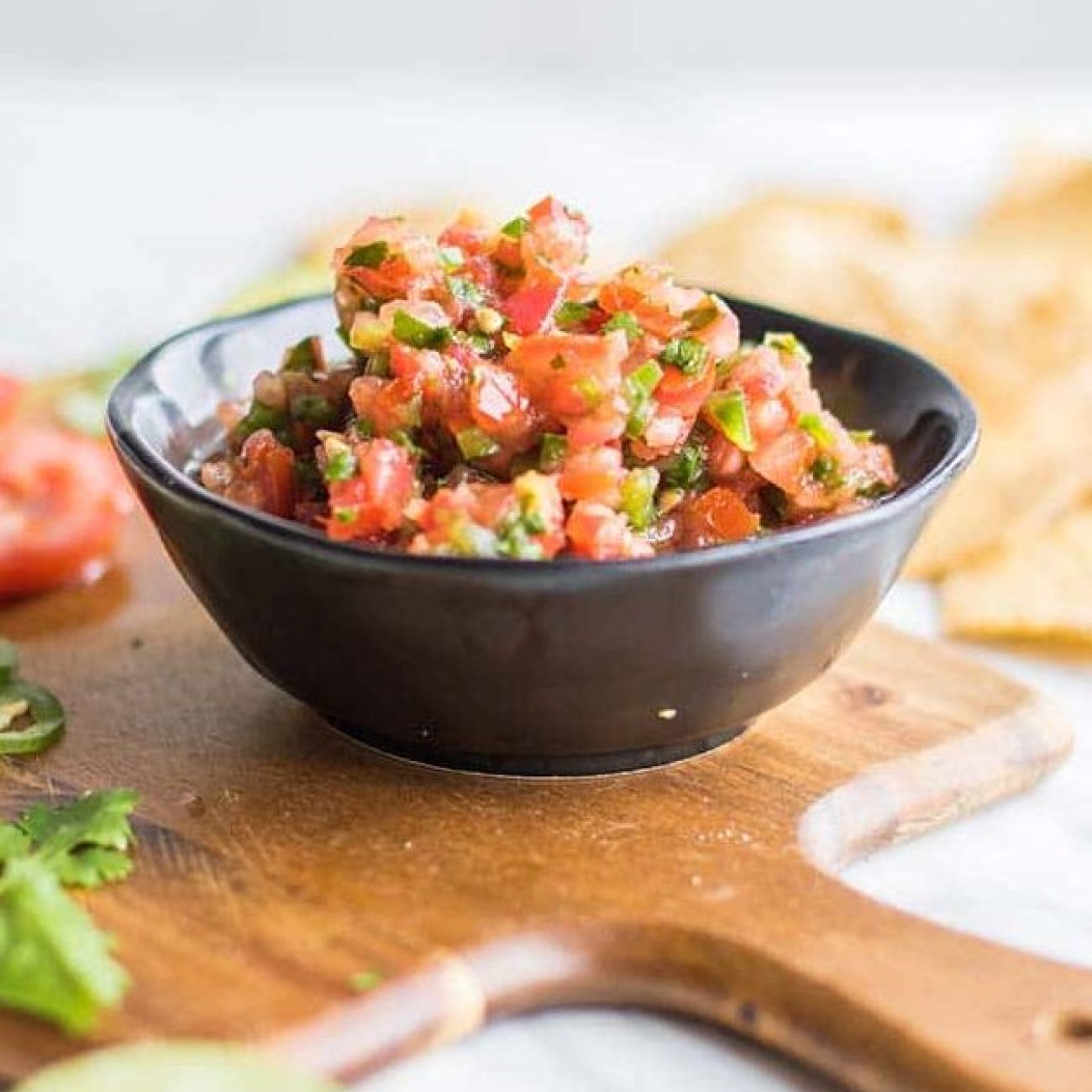 Authentic Southwest-Style Salsa Recipe