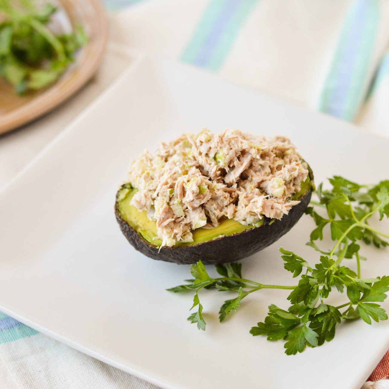 Avocado-Stuffed Tuna Salad Boats: A Refreshing Recipe