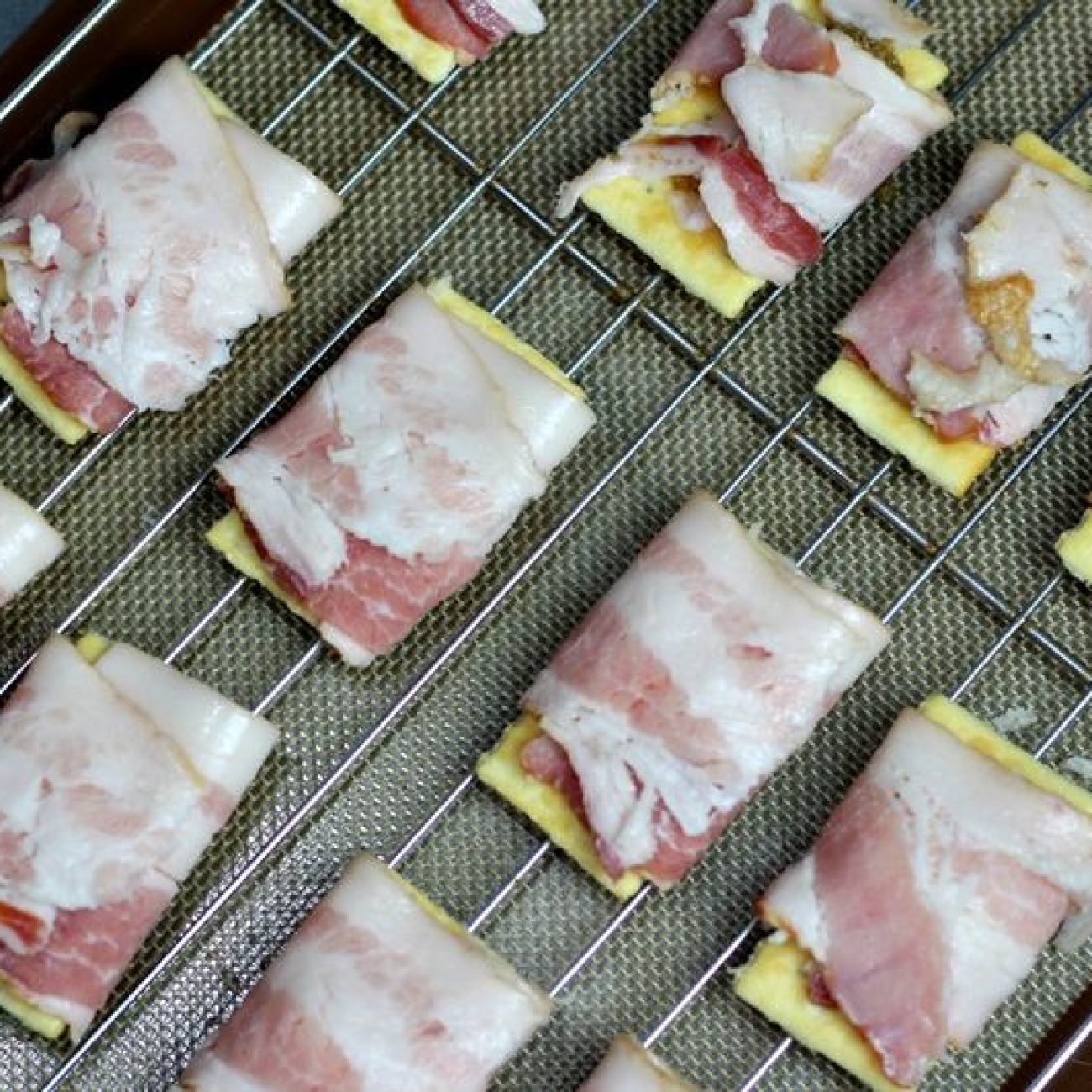 Bacon Snack Squares