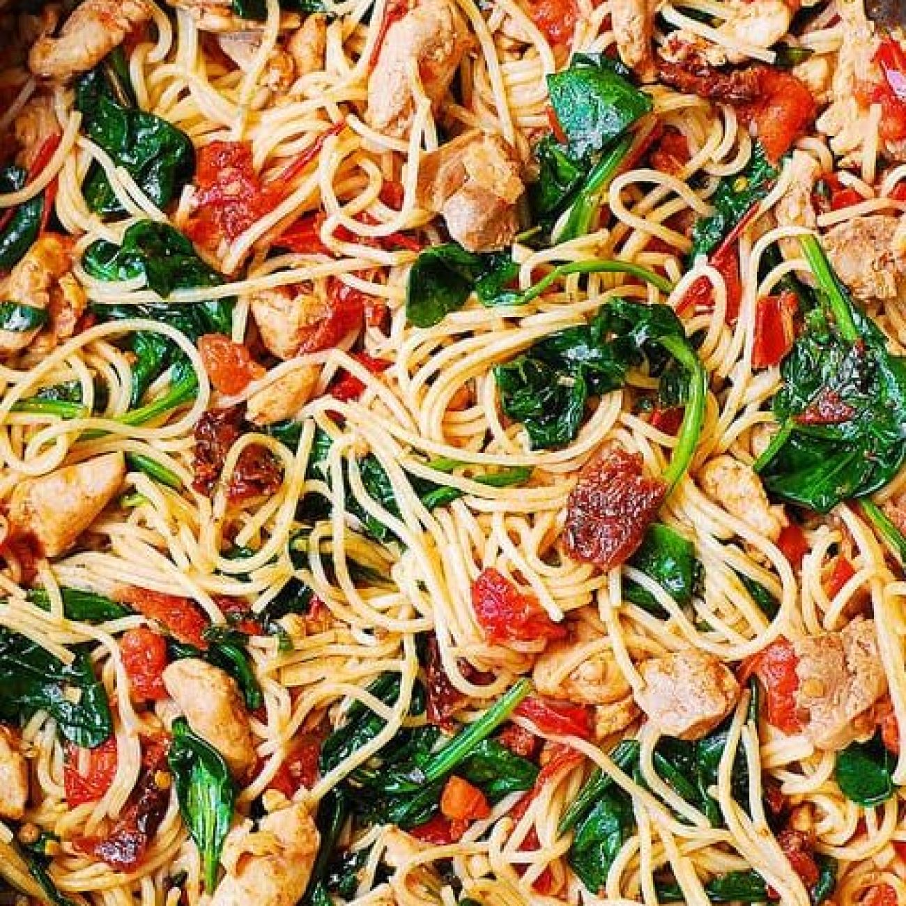 Baked Spaghetti With Chicken And Spinach