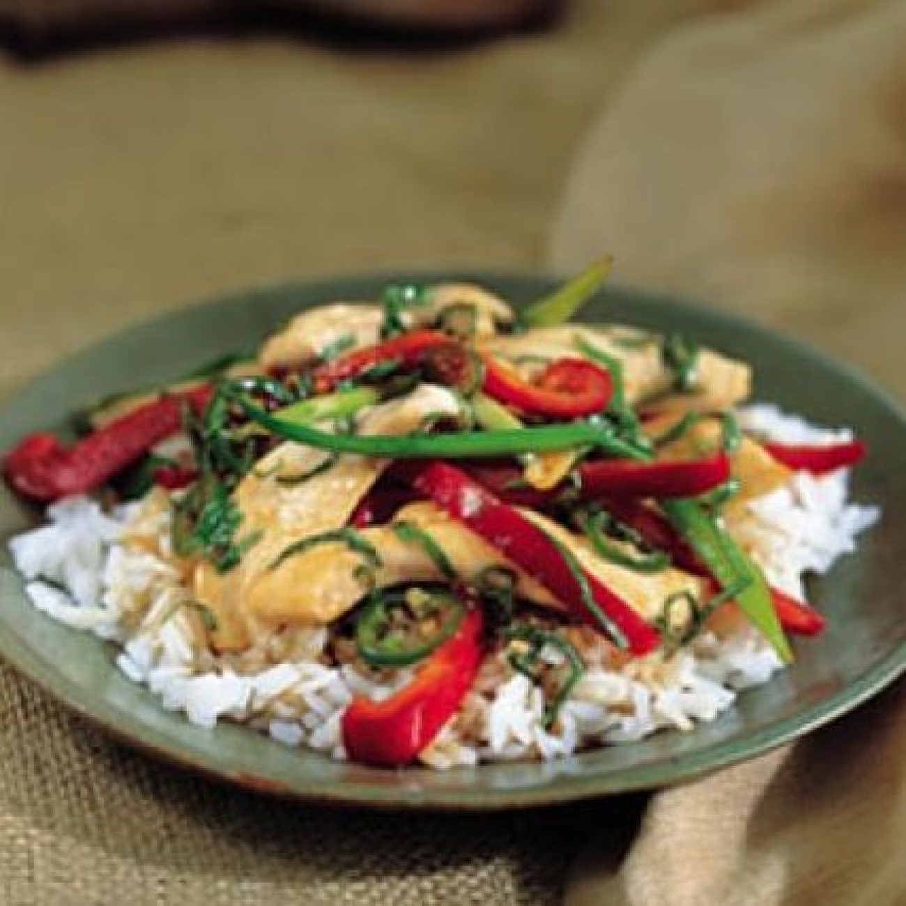 Basil-Infused Spicy Chicken Stir-Fry Recipe