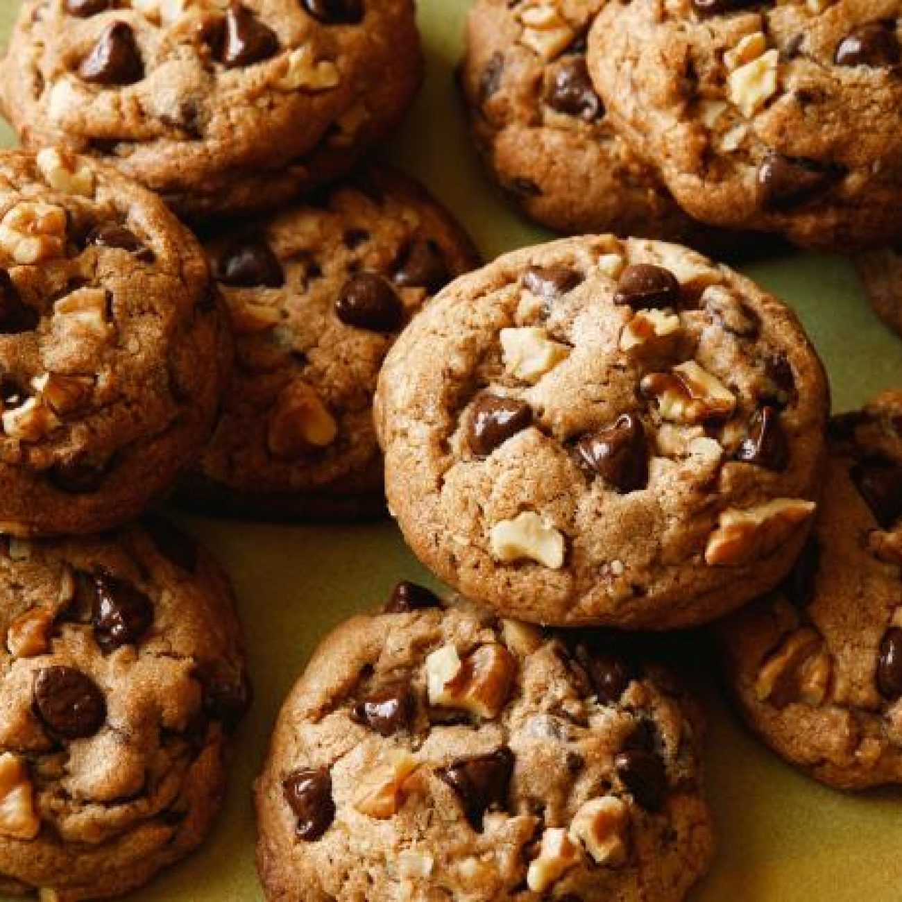 Best Chocolate Chip Walnut Cookies