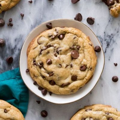 Big And Chewy Chocolate Chip Cookies