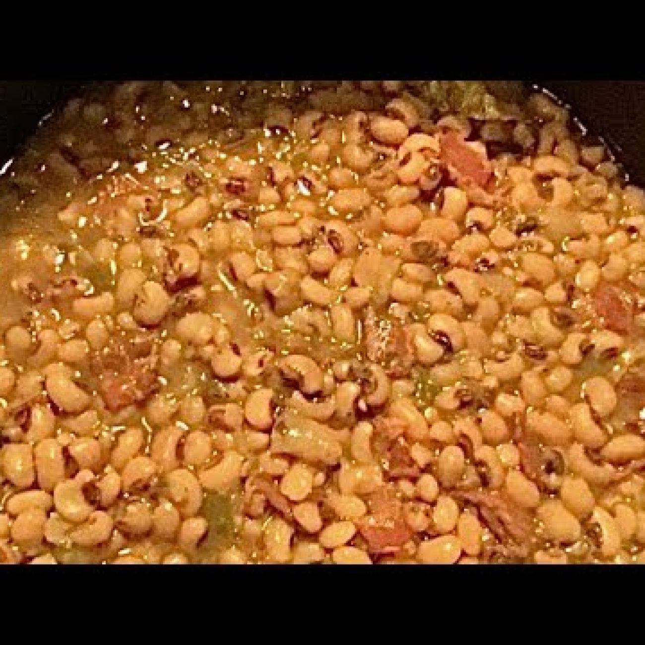 Black-Eyed Pea Con Queso