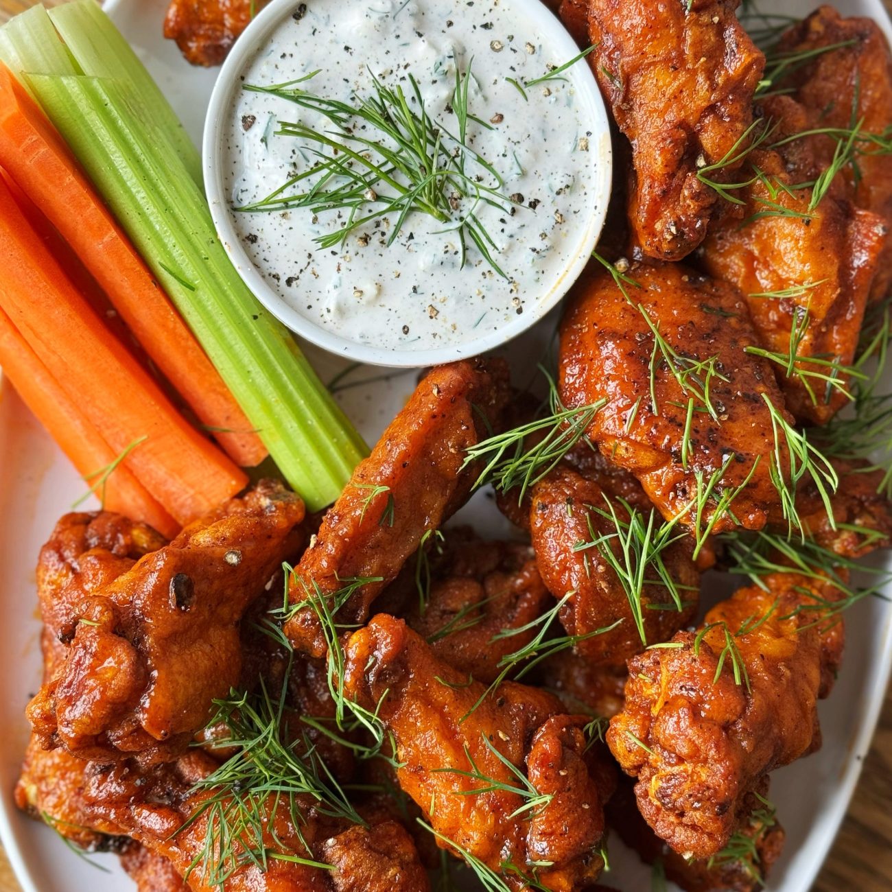 Buffalo Chicken And Blue Cheese Dipping Sauce
