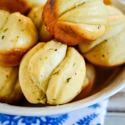 Butter-Herb Glaze Mixture For Dinner Rolls