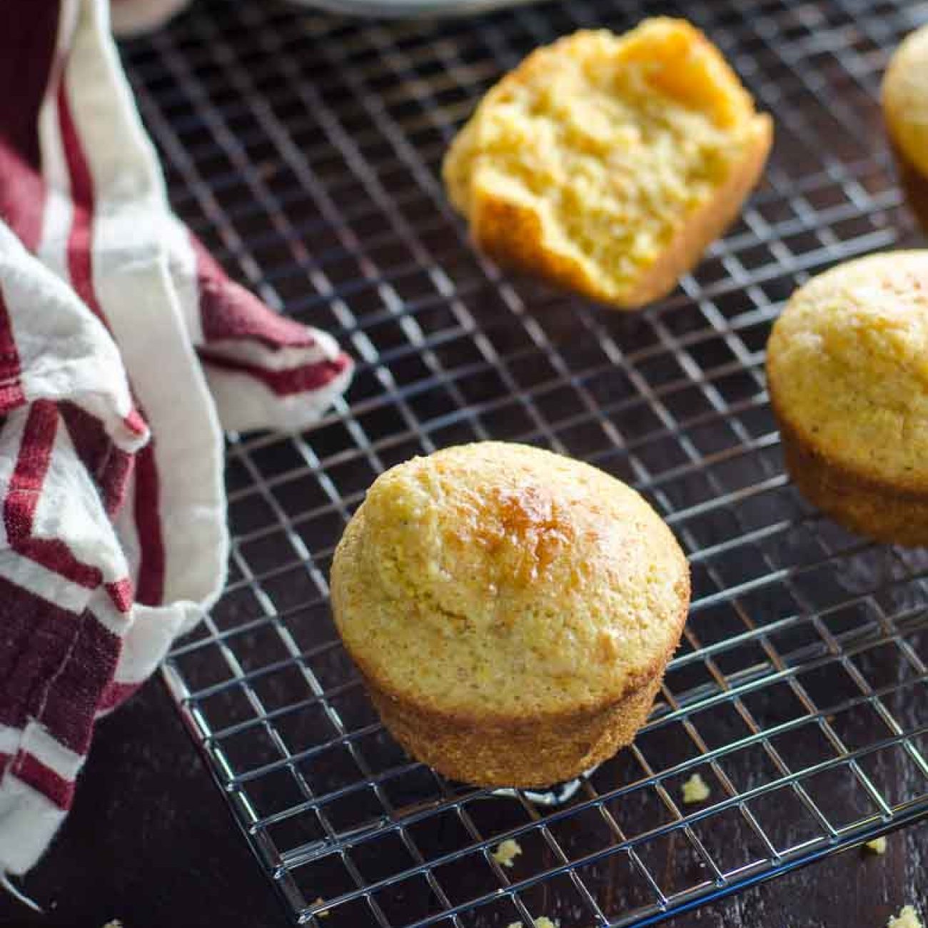 Buttermilk Cornmeal Muffins