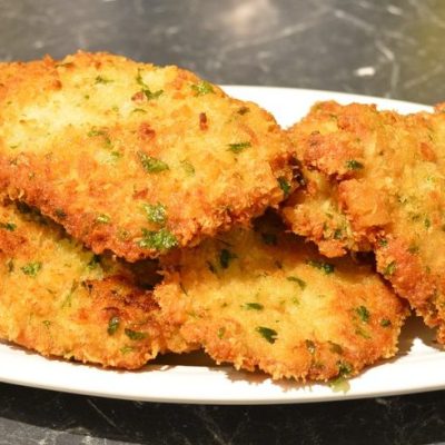 Cashew And Parsley Crumbed