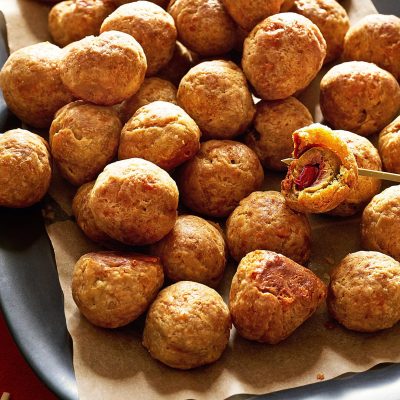 Cheddar-Olive Balls