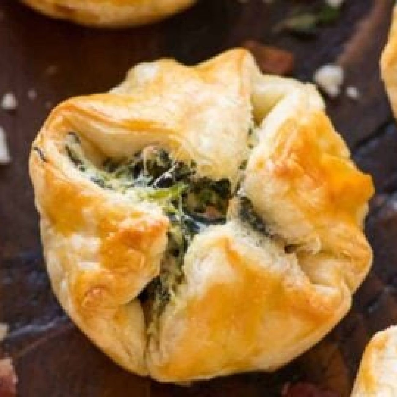 Cheese And Spinach Puffs