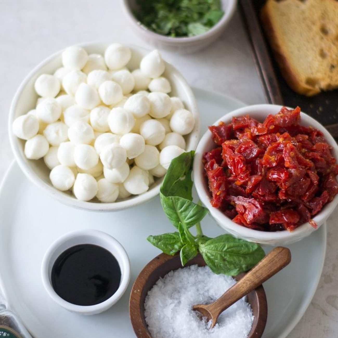 Cheese Balls With Marinated Sun Dried Tomatoes