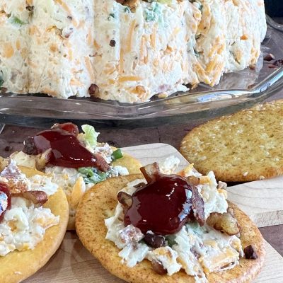 Cheese Ring With Strawberry Preserves