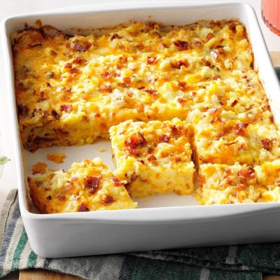 Cheesy Amish Breakfast Casserole