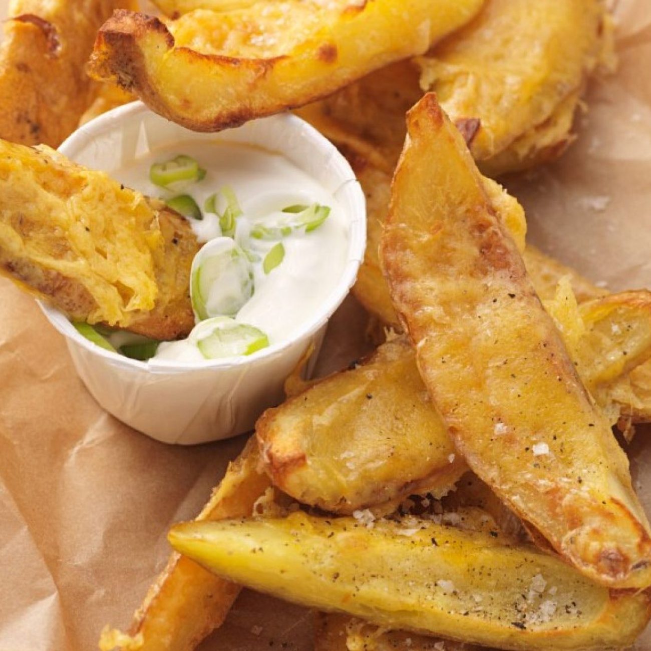 Cheesy Baked Potato Skins With Creamy Herbed