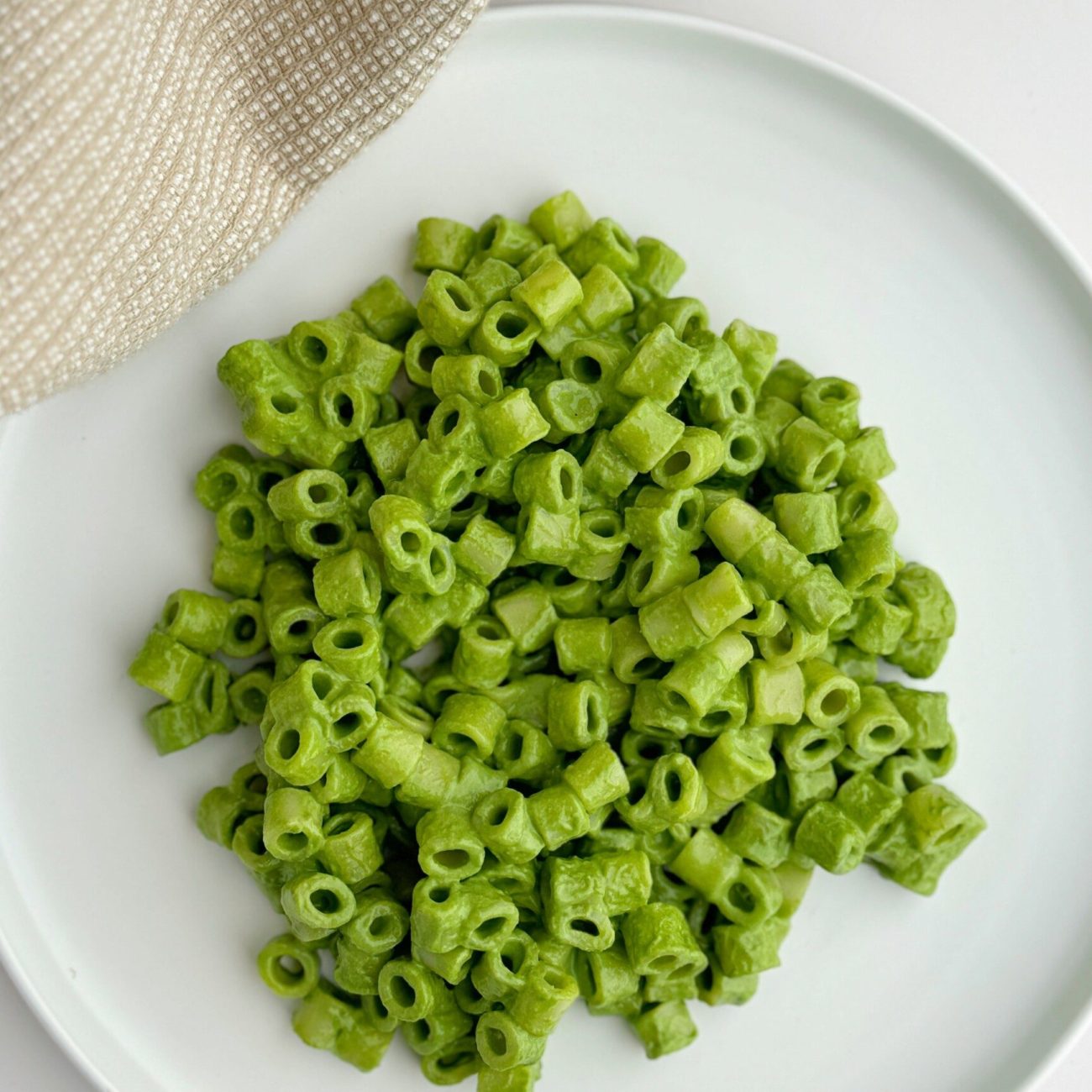 Cheesy Spinach Balls Served with Rich Pasta Sauce